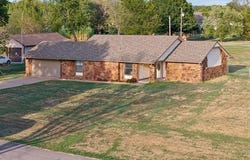8427 N 170th E Avenue, Owasso, OK 74055