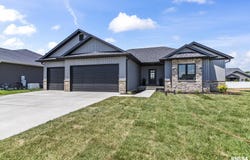 3209 Kames Circle, Springfield, IL 62711