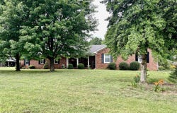 1010 S College Street, Franklin, KY 42134
