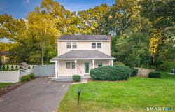 173 Stillwell Drive, Plainville, CT 06062