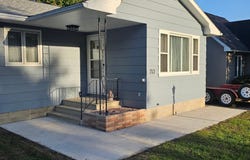 713 S Elm Street, Lamberton, MN 56152