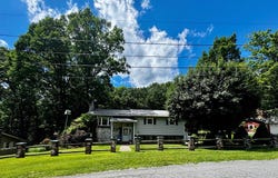 134 BURNING TREE DR., BECKLEY, WV 25801