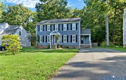 2303 Garrison Place Rd, Midlothian, VA 23112