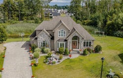 5024 Astilbe Path, Liverpool, NY 13088