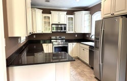 110 Yarborough Place, Waveland, MS 39576