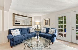 1301 Timberidge Dr, Bethel Park, PA 15102