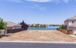 10952 E Promontory Way, Clovis, CA 93619