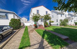 48 W Windsor Parkway, Oceanside, NY 11572