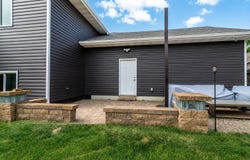 109 Cougar Drive, Mankato, MN 56001
