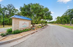 Vintage Shore Drive, Quinlan, TX 75474