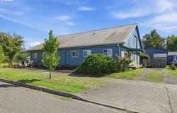 121 W C St, Springfield, OR 97477