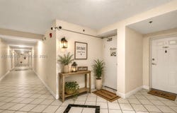 814 NW 36th Ave, Miami, FL 33125