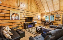 784 Wilderness Tr, Oneida, TN 37841