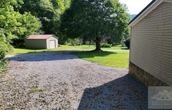 59 WHISTLE POST CIR, CRUMPLER, WV 24868