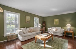 2926 S Versailles Avenue, Springfield, MO 65804