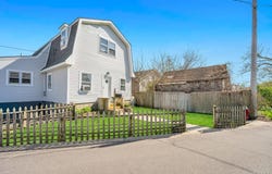 64 West Avenue, Lawrence, NY 11559