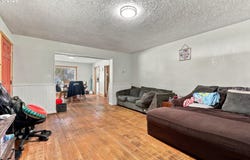 8270 SW SORRENTO Rd, Beaverton, OR 97008