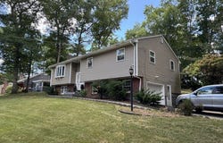 149 Thurber Ave, Attleboro, MA 02703