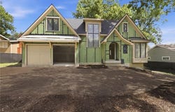 5214 W 66th Terrace, Prairie Village, KS 66208