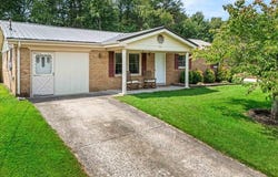 732 Oaklawn Circle, Corbin, KY 40701