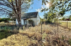 211 Cherry Street, Millsap, TX 76066