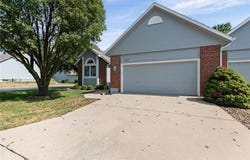 15607 BROADMOOR Street, Overland Park, KS 66223