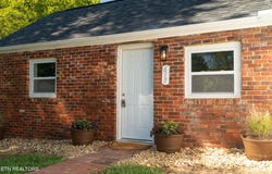 618 Glendale Ave, Clinton, TN 37716