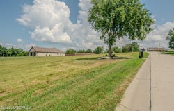 10905 EAGLE LAKE LN lot: 2, Holts Summit, MO 65043