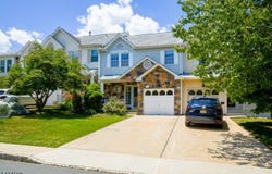53 Castleton Rd, Montgomery Twp., NJ 08540-1648