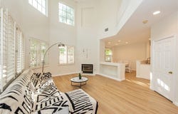905 Somerville, Irvine, CA 92620
