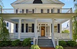 102 W Gale Street, Edenton, NC 27932