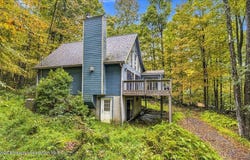 93 Ridge Road, Lake Ariel, PA 18436