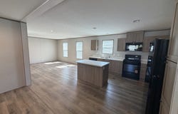 697 Florida, Belleville, MI 48111