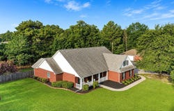 1012 W Holland, White Hall, AR 71602