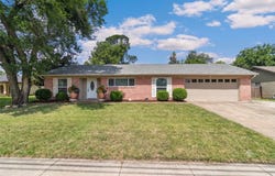 909 N Dove Road, Grapevine, TX 76051