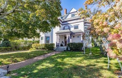 270 Lafayette St, Salem, MA 01970