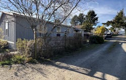16126 GUSTAFSON Ln, Brookings, OR 97415