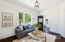 119 N 17th St, Boise, ID 83702