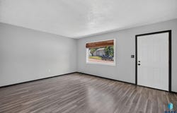 1325 S Annway Dr, Sioux Falls, SD 57103