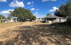113 4th Street, Mathis, TX 78368