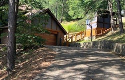 112 McDavid Lane, Charleston, WV 25311