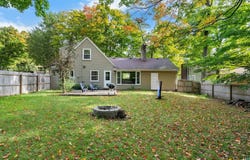 1915 Hartley Rd, Duluth, MN 55803