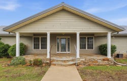 19816 E Wheat Capital, Covington, OK 73730