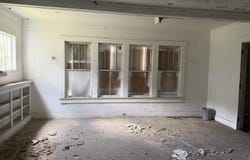 712 N 1st Ave, Laurel, MS 39440