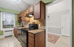 13500 Shaker Boulevard, Cleveland, OH 44120