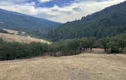 River Road, Mad River, CA 95526