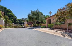 84 Siena Dr, Oakland, CA 94605