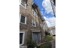 42 BRANDON RD, UPPER DARBY, PA 19082