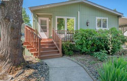 1475 GREEN ACRES Rd, Eugene, OR 97408