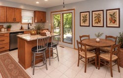 3841 92nd Drive, Urbandale, IA 50322